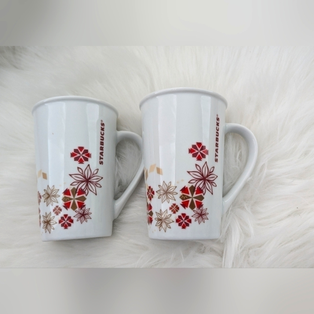 Set of 2 Starbucks Coffee Mug Cup Christmas Holiday 12 Red Snowflakes